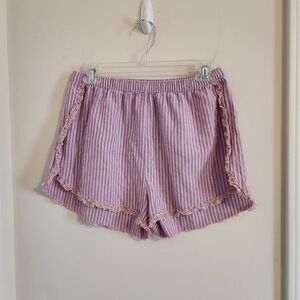 ❌️SOLD❌️Lush Lavender Striped Ruffle Trim Shorts Size Medium